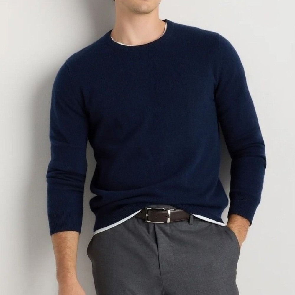 Quince Mens L NWOT Mongolian Cashmere Crewneck Sweater True Blue Quiet Lux Slim